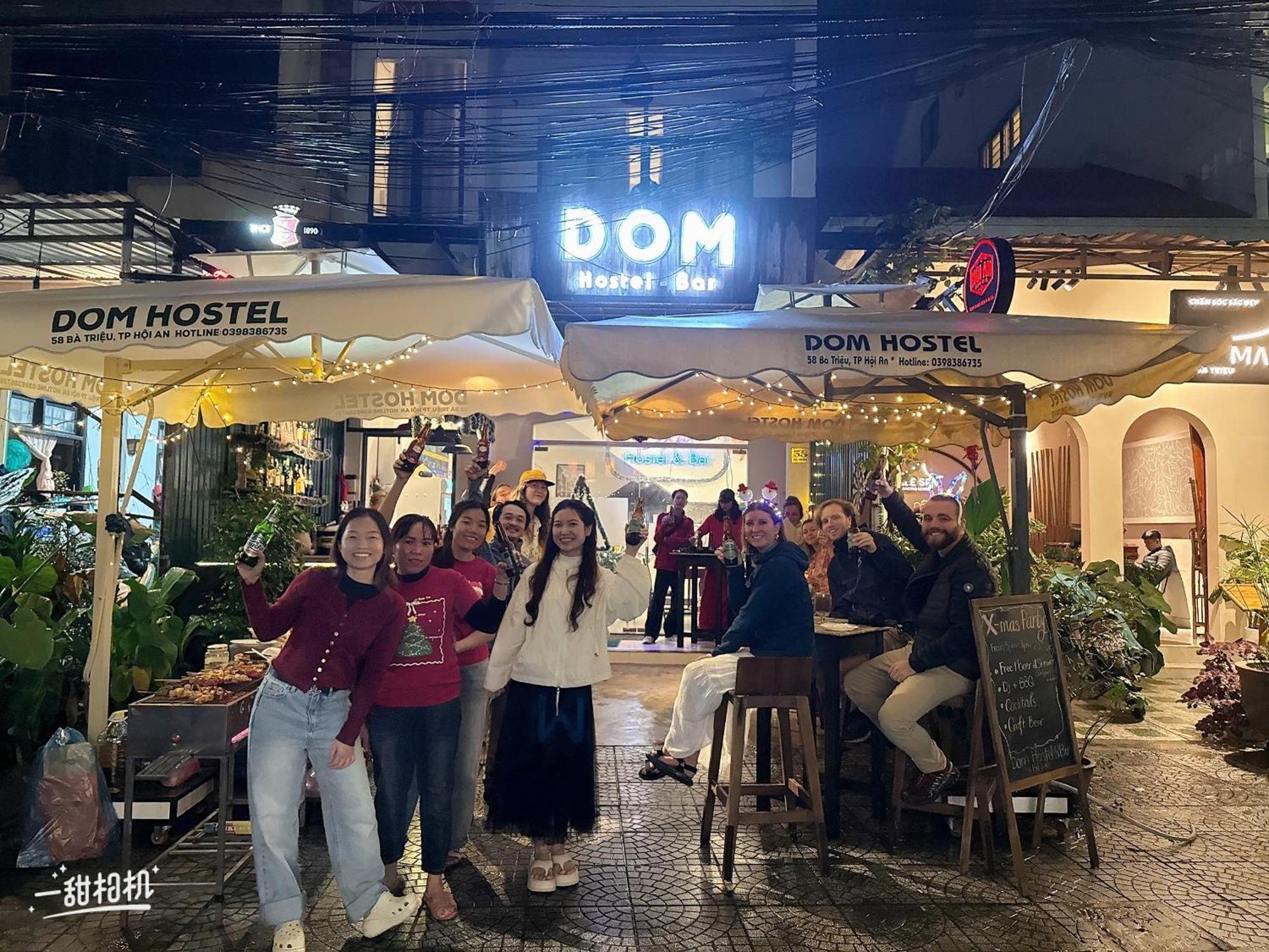 Dom Hostel And Bar ฮอยอัน ภายนอก รูปภาพ